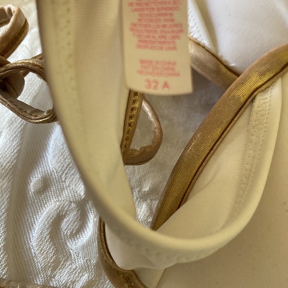 Victoria’s secret push up bikini. - Picture 6 of 7